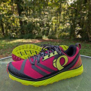 Women's Pearl Izumi Trail Running Shoes Size 9